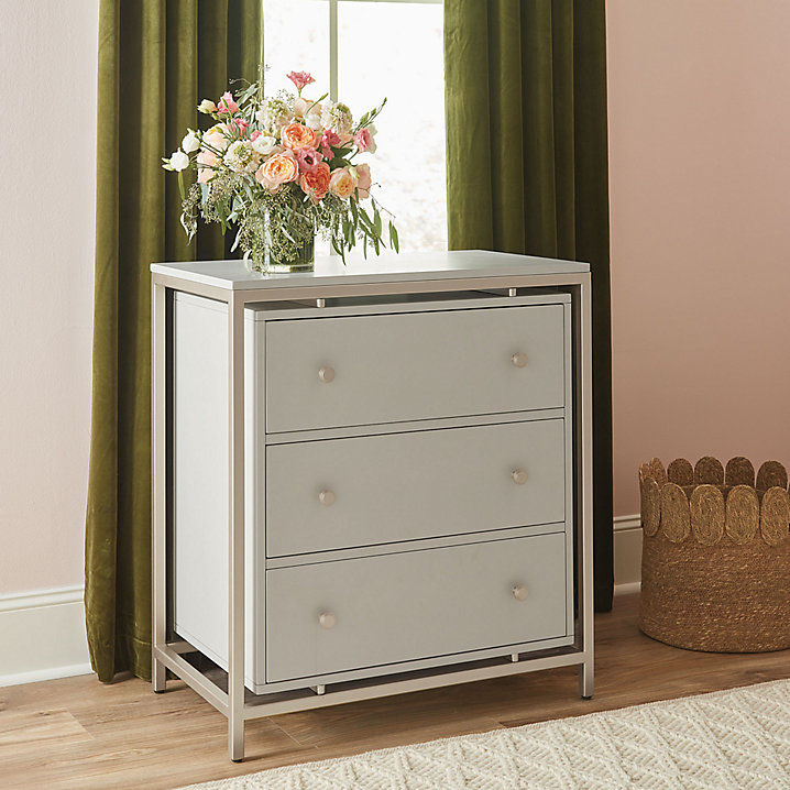 Avery Closet Drawers